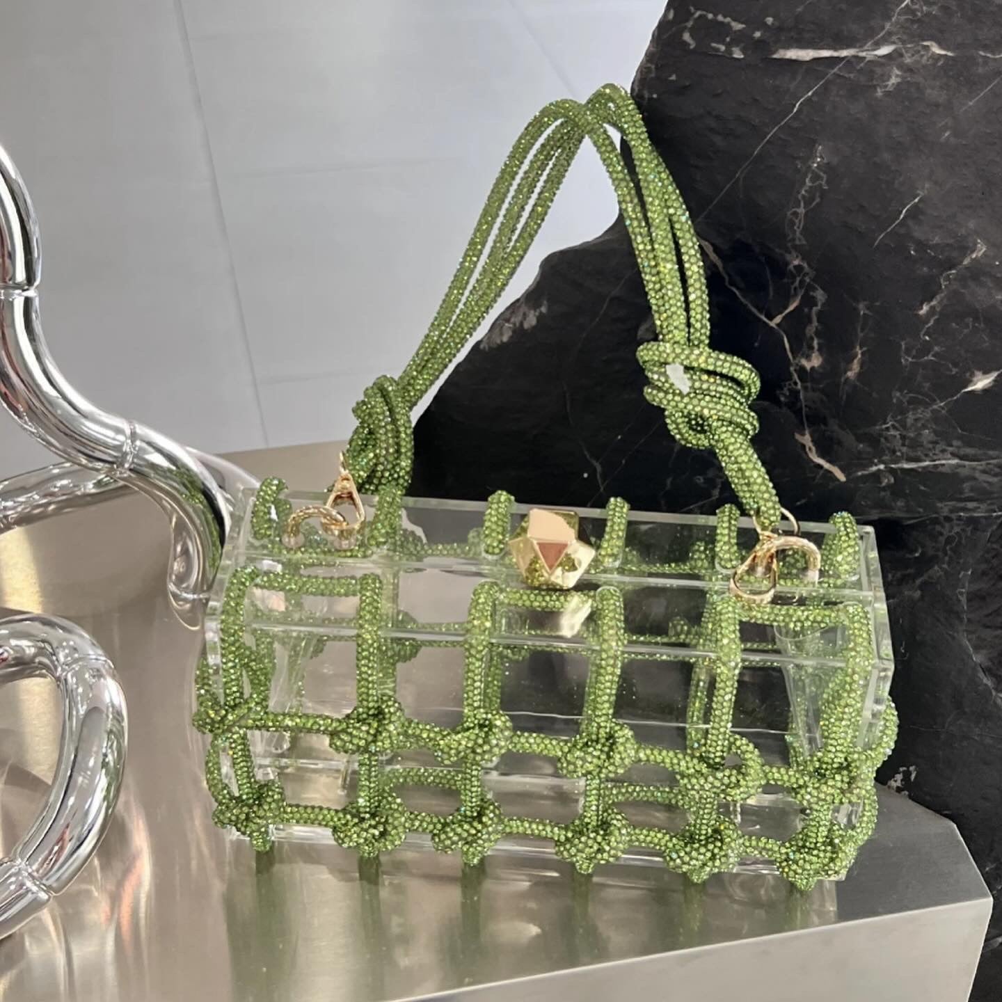 Diamond mami clutch